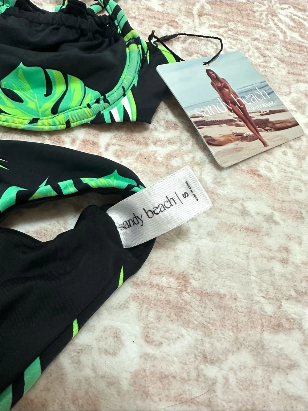 NWT 🌴SET Tropical Print Underwire Bikini